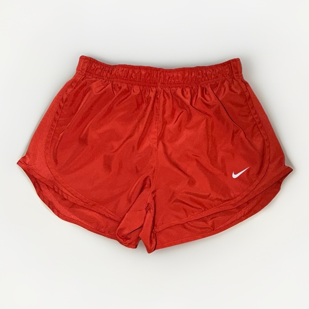 Nike Womens Dri-FIT Mid-Rise 3" Lined Shorts Size Medium Rust Color